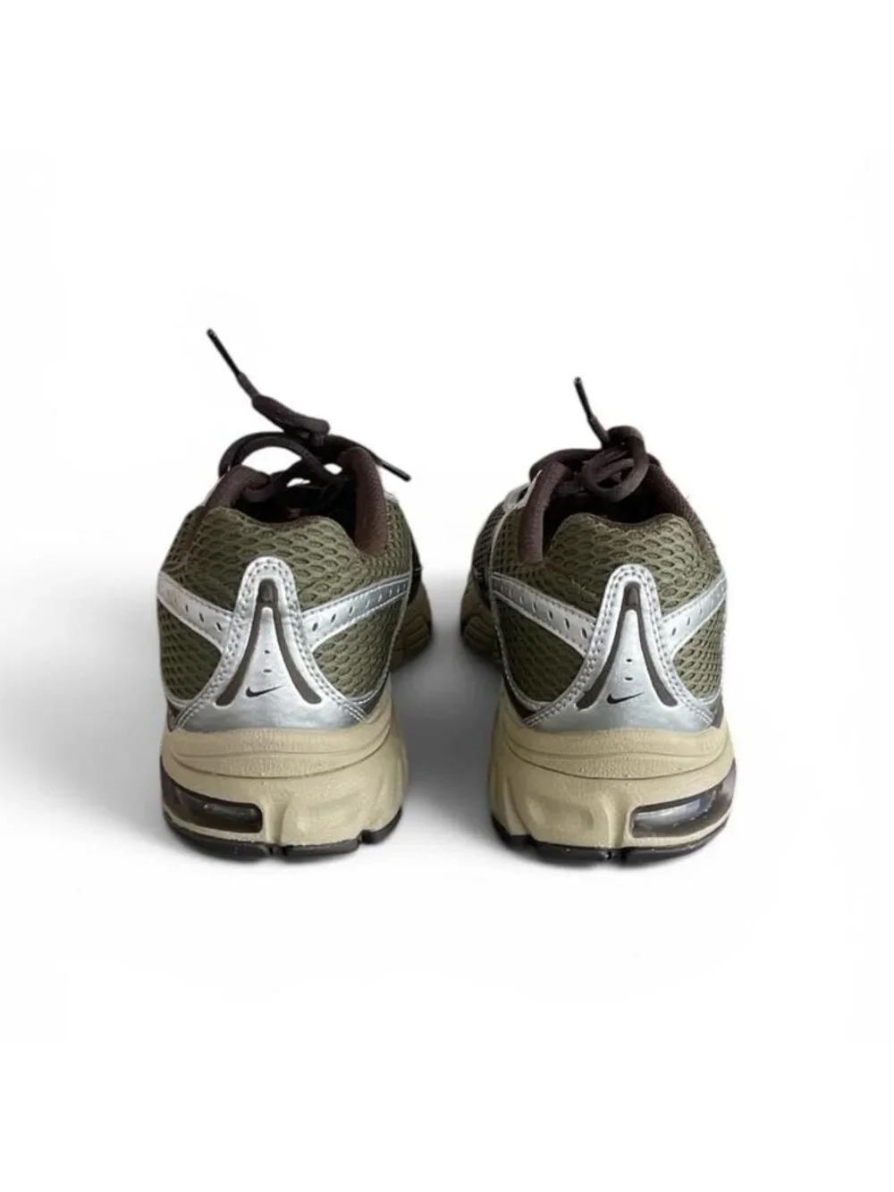 Nike Air Max Moto 2K Sneakers in Medium Olive | Women’s Size 8